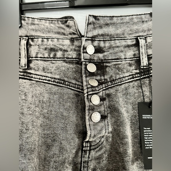 Brand new high waist black grey white wash size 20 - Picture 7 of 7